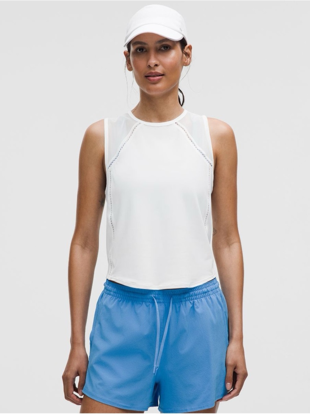 LULULEMON Sculpt Cropped Tank Top
Lace Trim Size Small